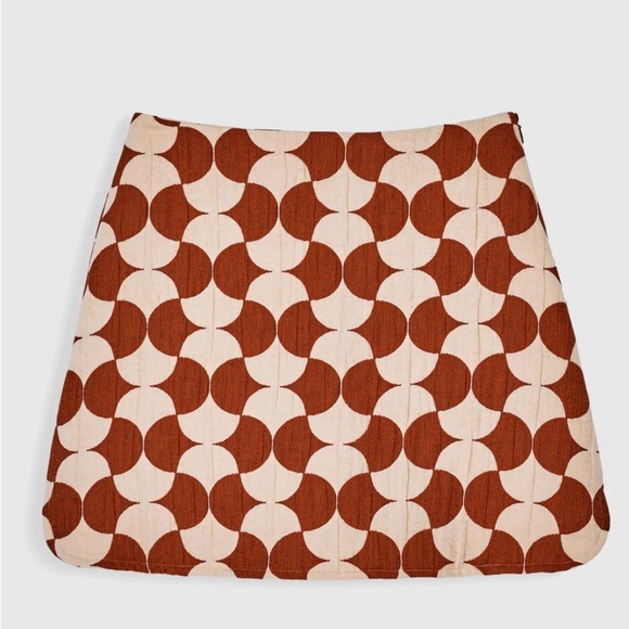 Maria dela Orden quilted skirt.Size FR36/US4.Worn only ONCE! Excellent condition - Picture 2 of 6